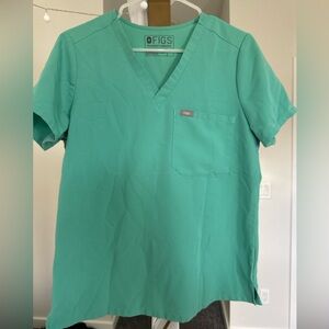 Figs women’s surgical green scrub set Medium